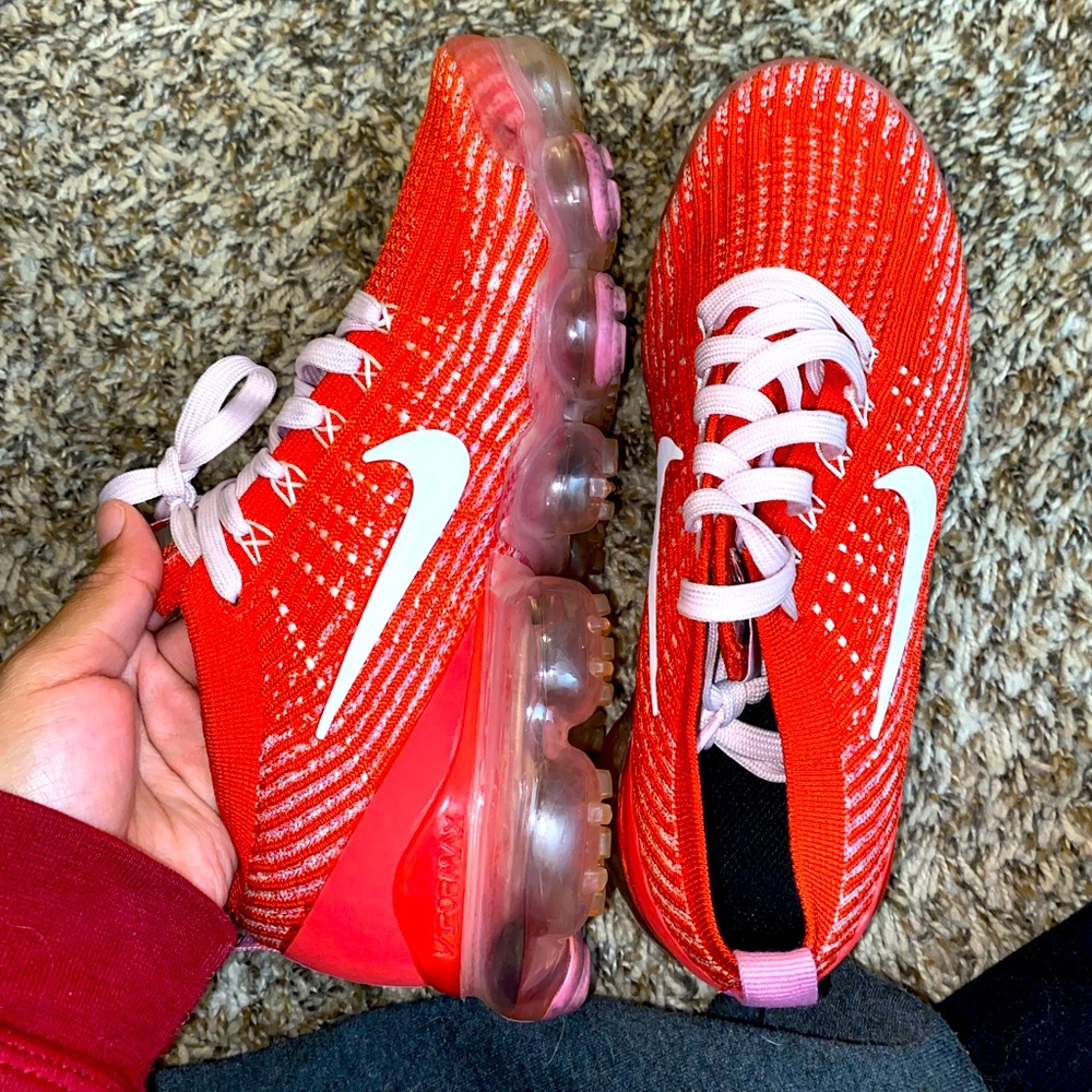 Pink Vapormax
